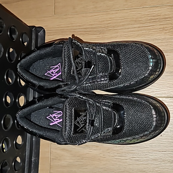 YRU Matrixx sneakers - Picture 4 of 4